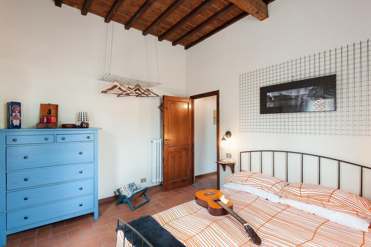 Authentic Flat In The City Center Florencia Exterior foto